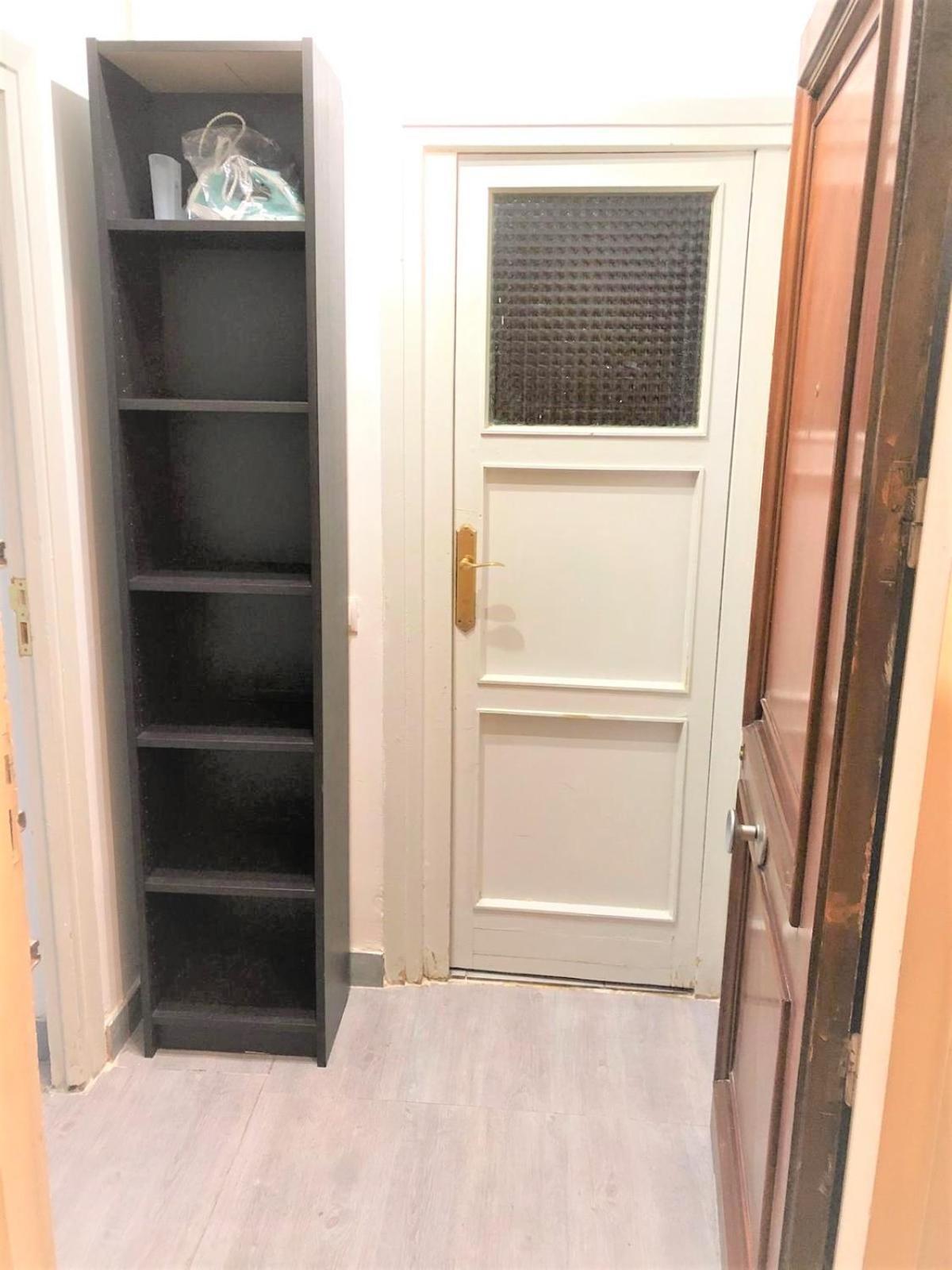 Deluxe Room Center Мадрид Екстериор снимка
